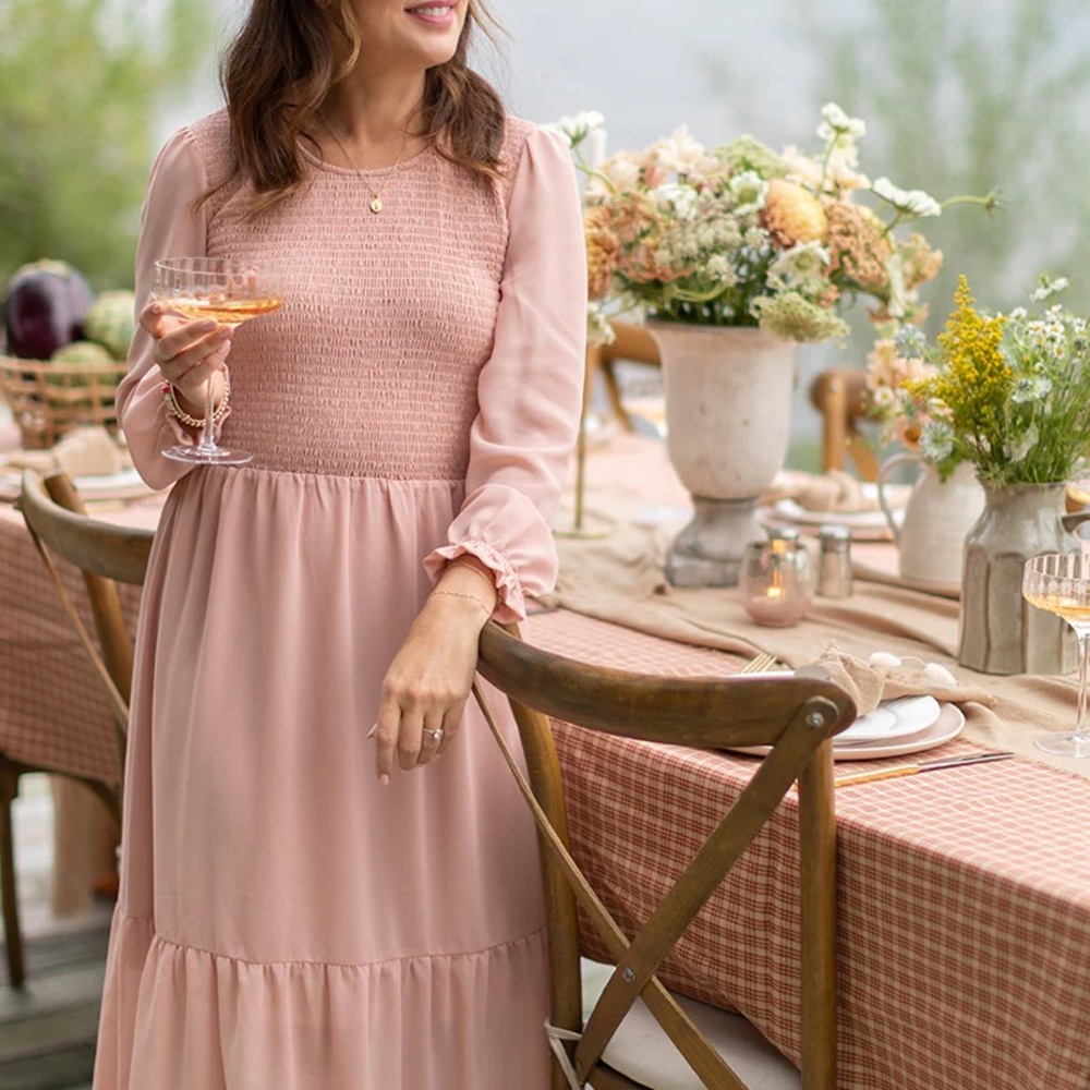 Mad About Style - THE GRACE MIDI DRESS - MISTY ROSE - Size XXL